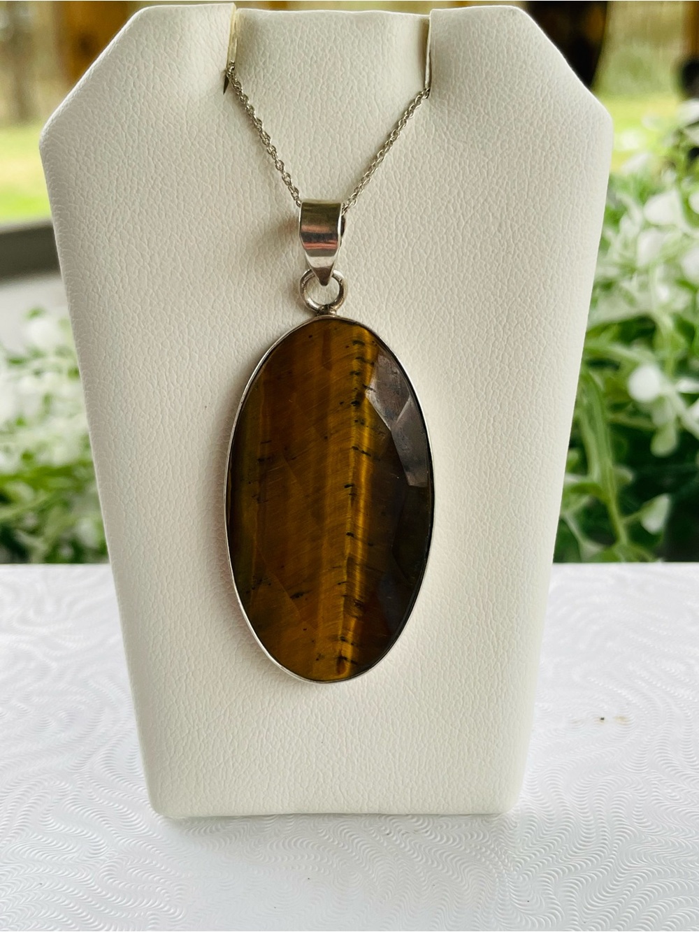 Sterling Silver Tiger's Eye Oval Pendant Necklace